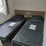 Mobil La Carabasse Terrasse Fermee Hors Saison Campingplads Vias