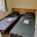 Campingplads Mobil La Carabasse Terrasse Fermee Hors Saison *