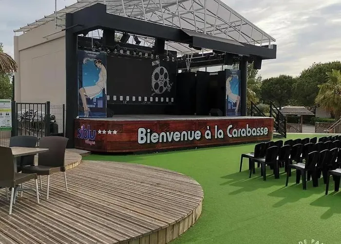Kemping Mobil La Carabasse Terrasse Fermee Hors Saison